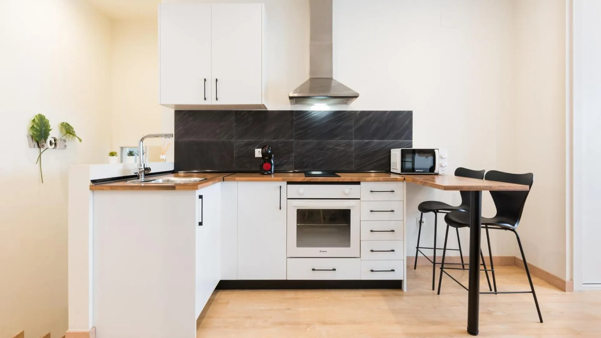 Wintowinrentals Cozy Studio In Sol Timor Torremolinos Appartamento