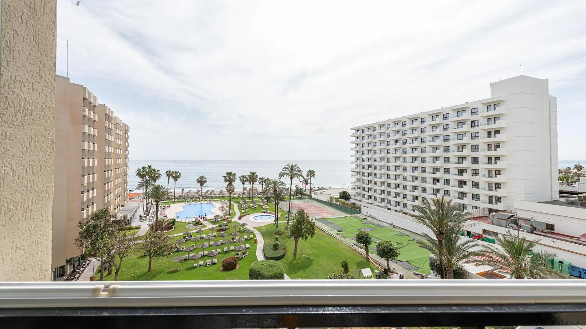 Wintowinrentals Cozy Studio In Sol Timor Torremolinos 0*,